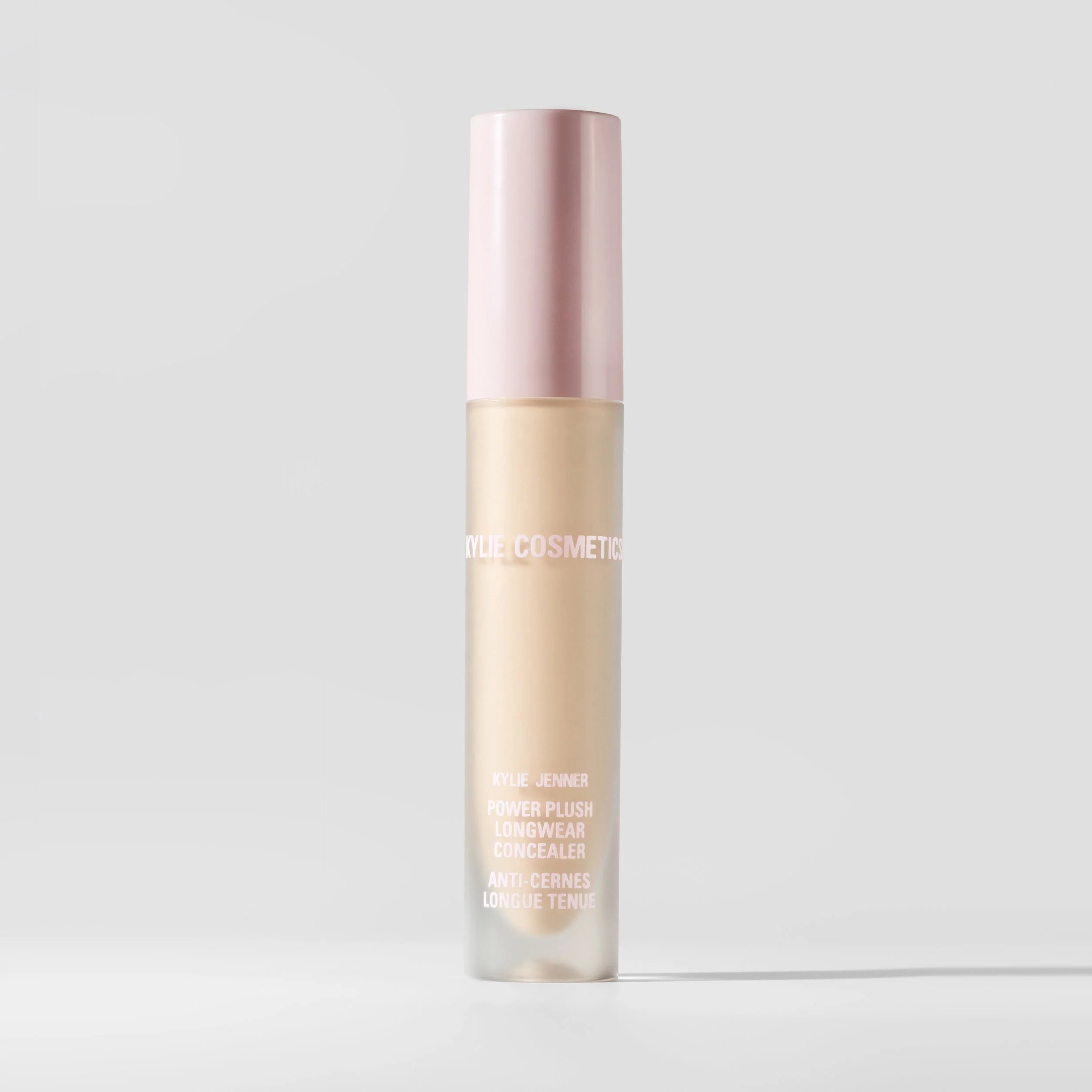 Power Plush Longwear Concealer - Image 4