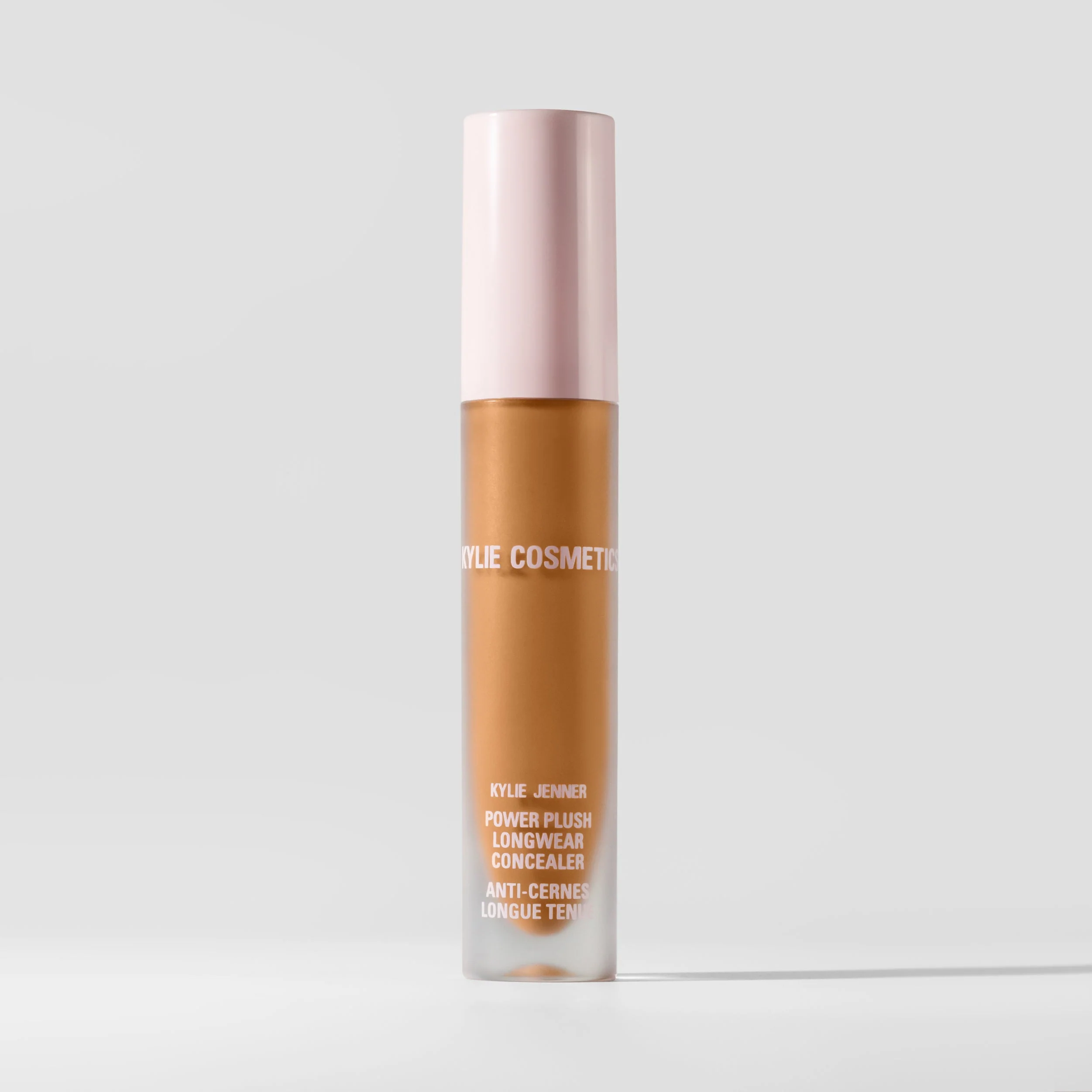 Power Plush Longwear Concealer - Image 95