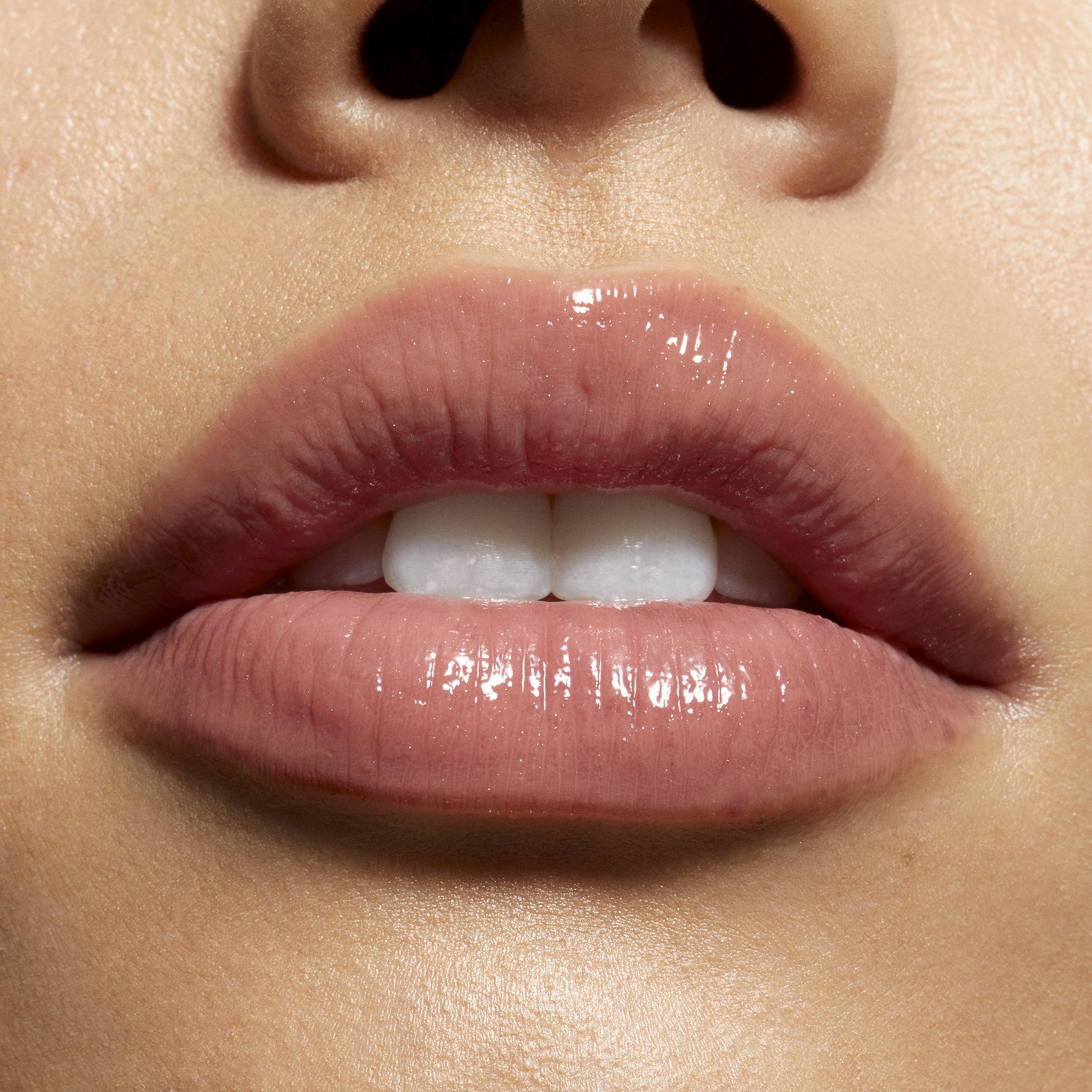 Supple Kiss Lip Glaze - Image 14