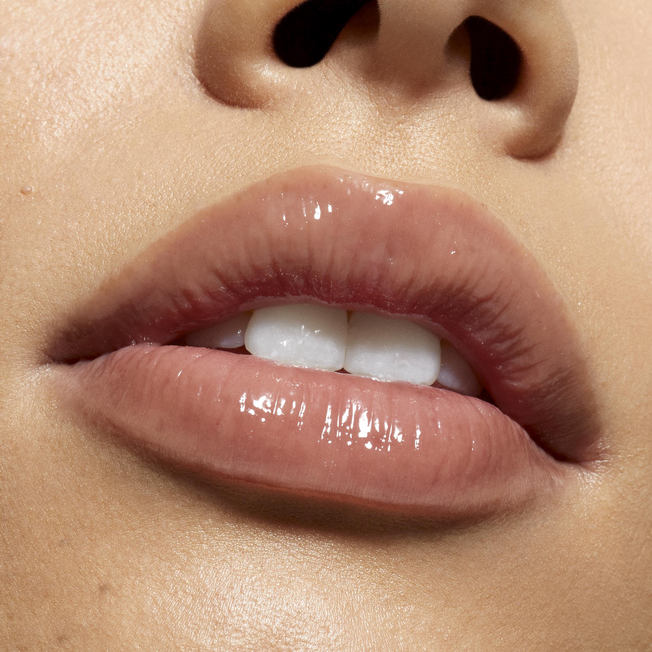 Supple Kiss Lip Glaze - Image 23